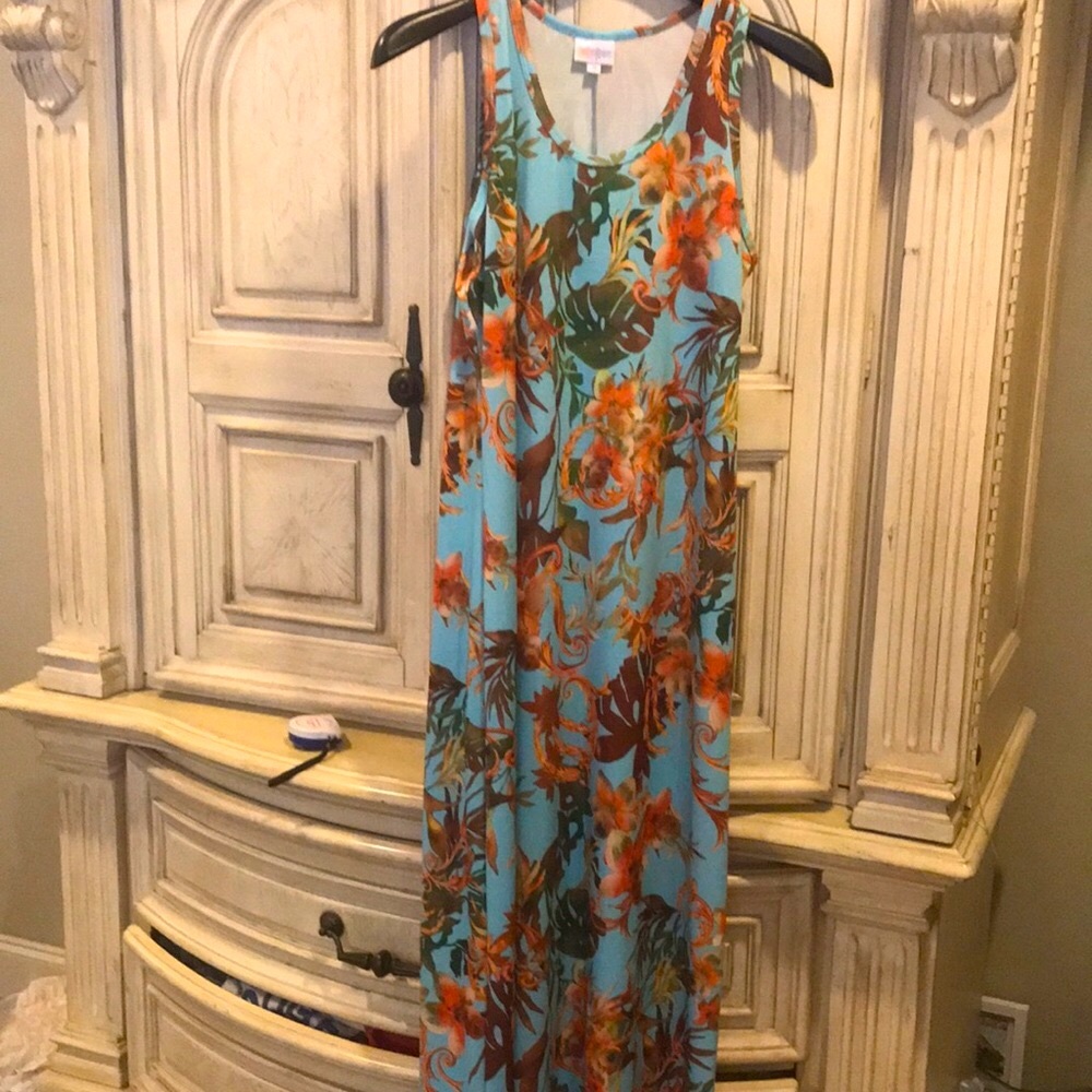LuLaroe maxi dress Tropical Print Size Medium